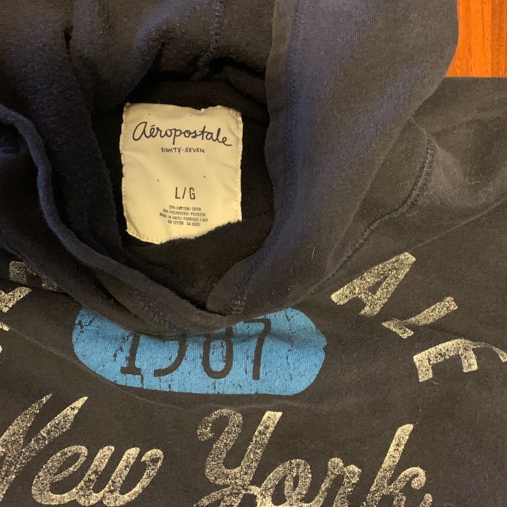 Sweatshirt - Picture 2 of 2